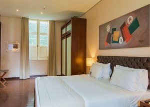 Room Room
