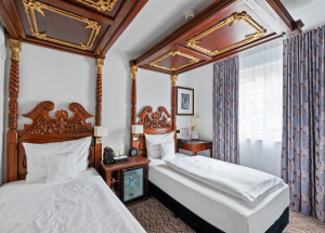 Room Room