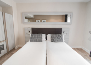 Room Room
