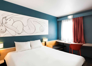 Room Room