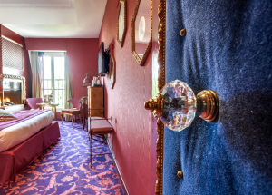 Room Room