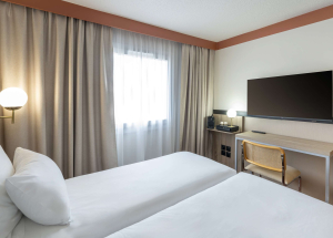 Room Room