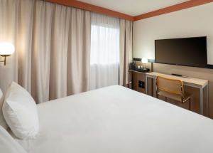 Room Room