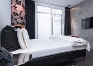 Room Room