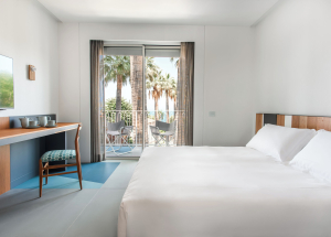 Room Room