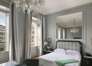 Room Room