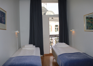 Room Room
